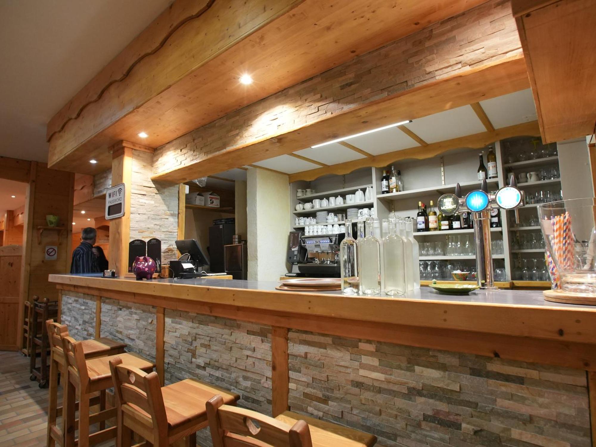Auberge Le Tetras Lyre Vassieux en Vercors Bagian luar foto